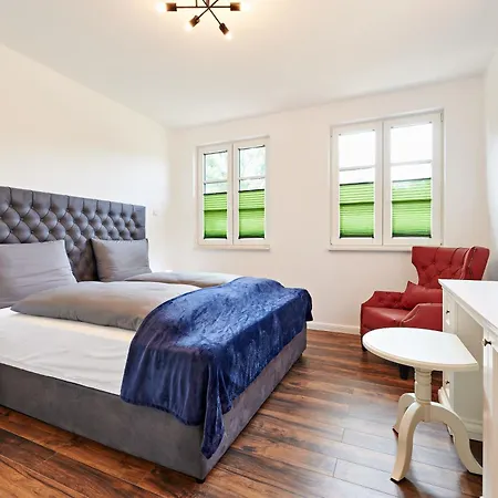 Bernsteinland Wendorf (Kuhlen-Wendorf)